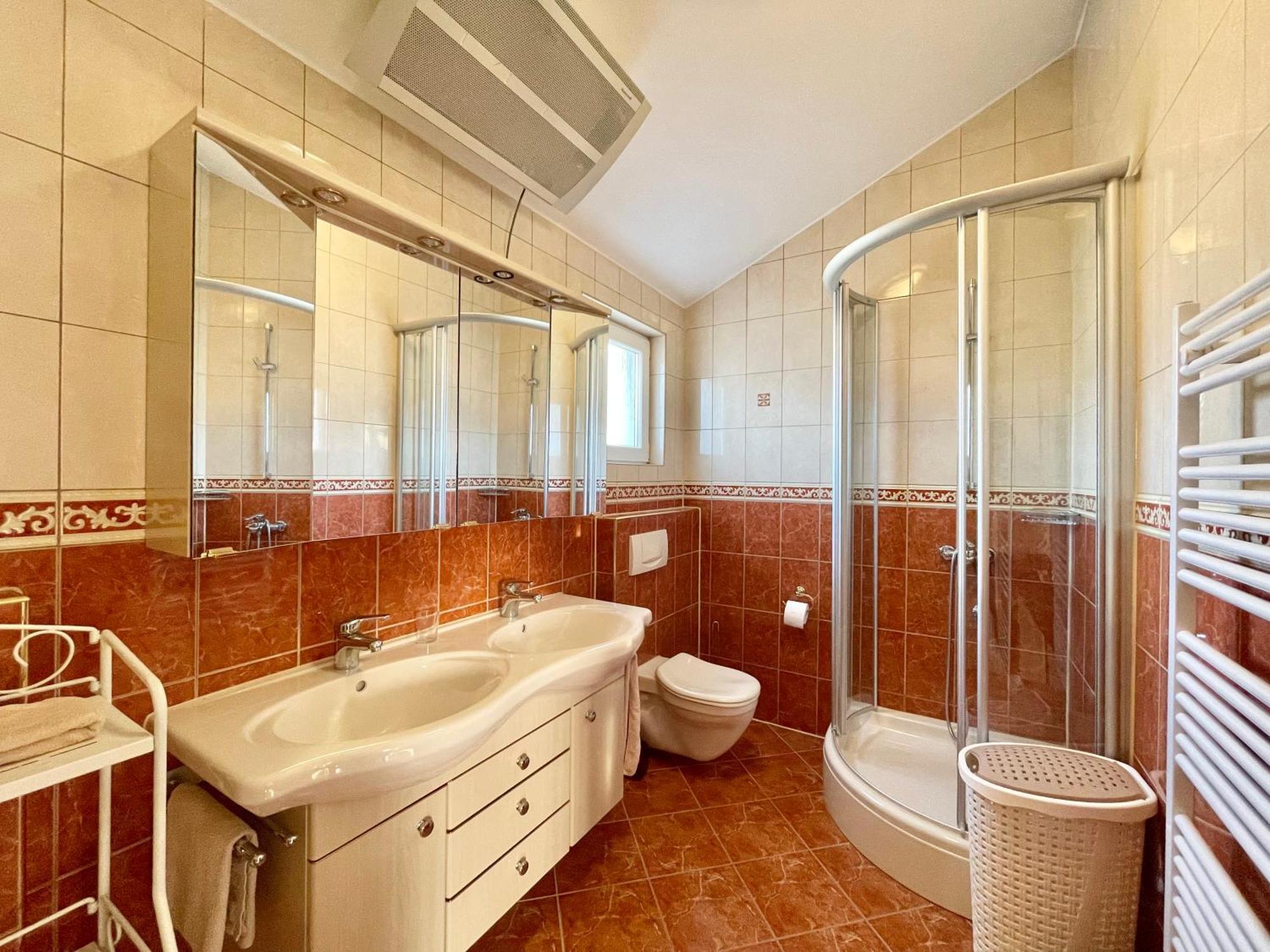 Villa Andrijana - Exclusively Yours - Family Getaway With Private Pool Kaštela Exterior foto
